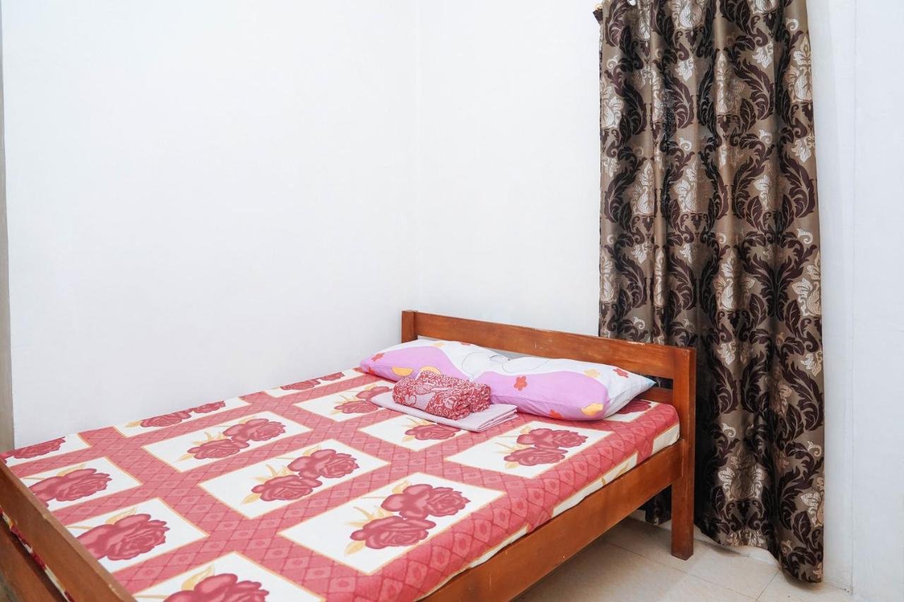 C Star Travellers Inn Oslob Dış mekan fotoğraf