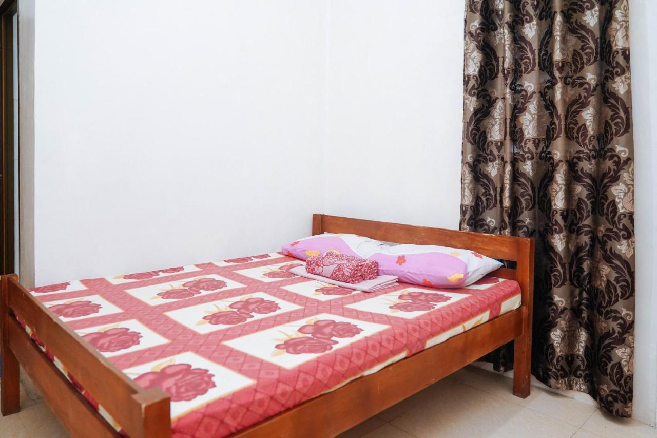 C Star Travellers Inn Oslob Dış mekan fotoğraf